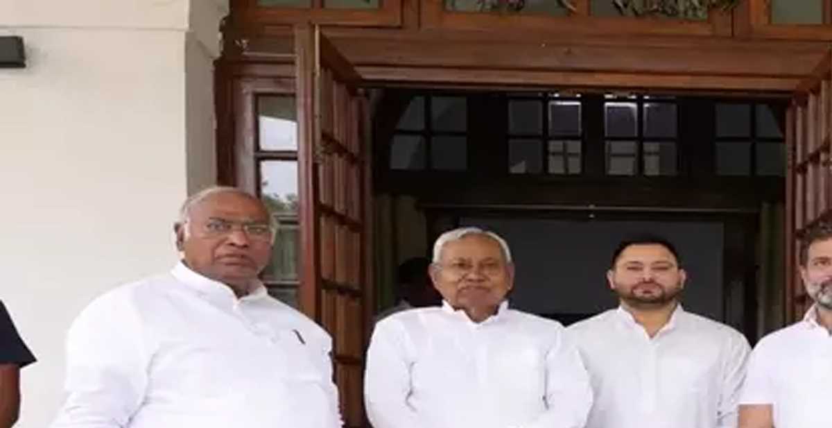 बिहार की सियासत पर विधानसभा चुनाव का परिणाम असर डालेगा ! बिहार की सियासत पर विधानसभा चुनाव का परिणाम असर डालेगा !